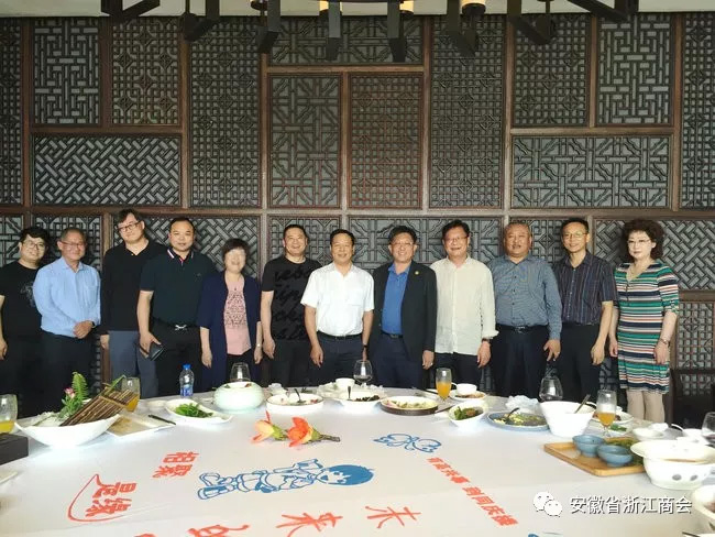 新加坡中国协会响应政府号召